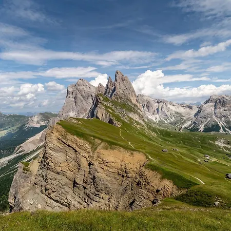 Granbaita Dolomites-2